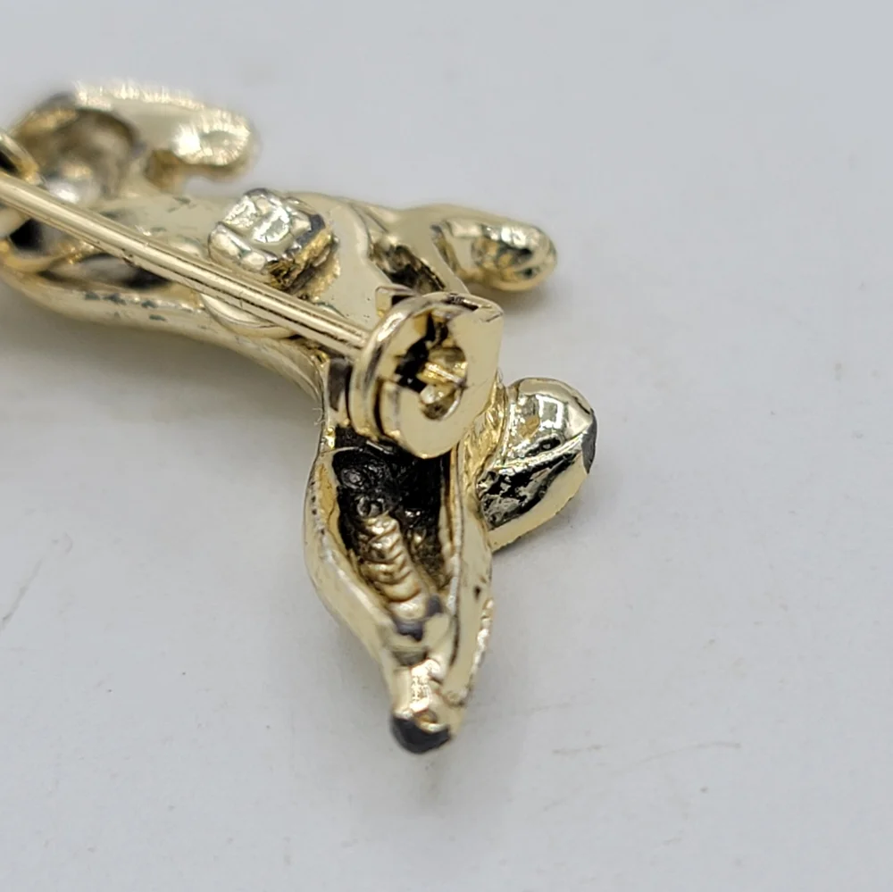 Gerry’s Gold Tone Dachshund Brooch Vintage Dog Pin Basset Hound Style - Picture 9 of 13
